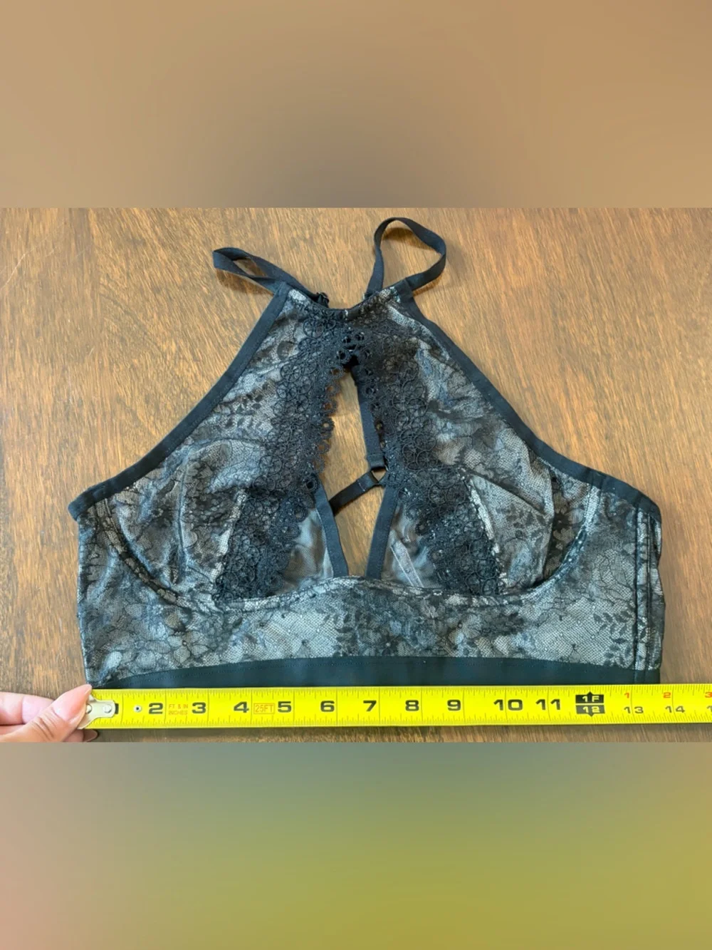 Victoria’s Secret Very Sexy Lace Bralette Intimates Crop Top Bra Black & Nude - Picture 12 of 12